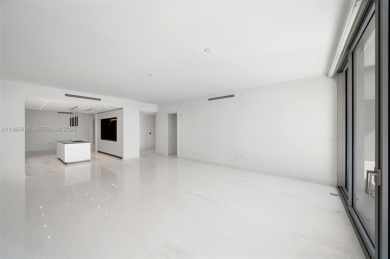 300 Biscayne Blvd Way # 1904C, Miami FL 33131 — 18