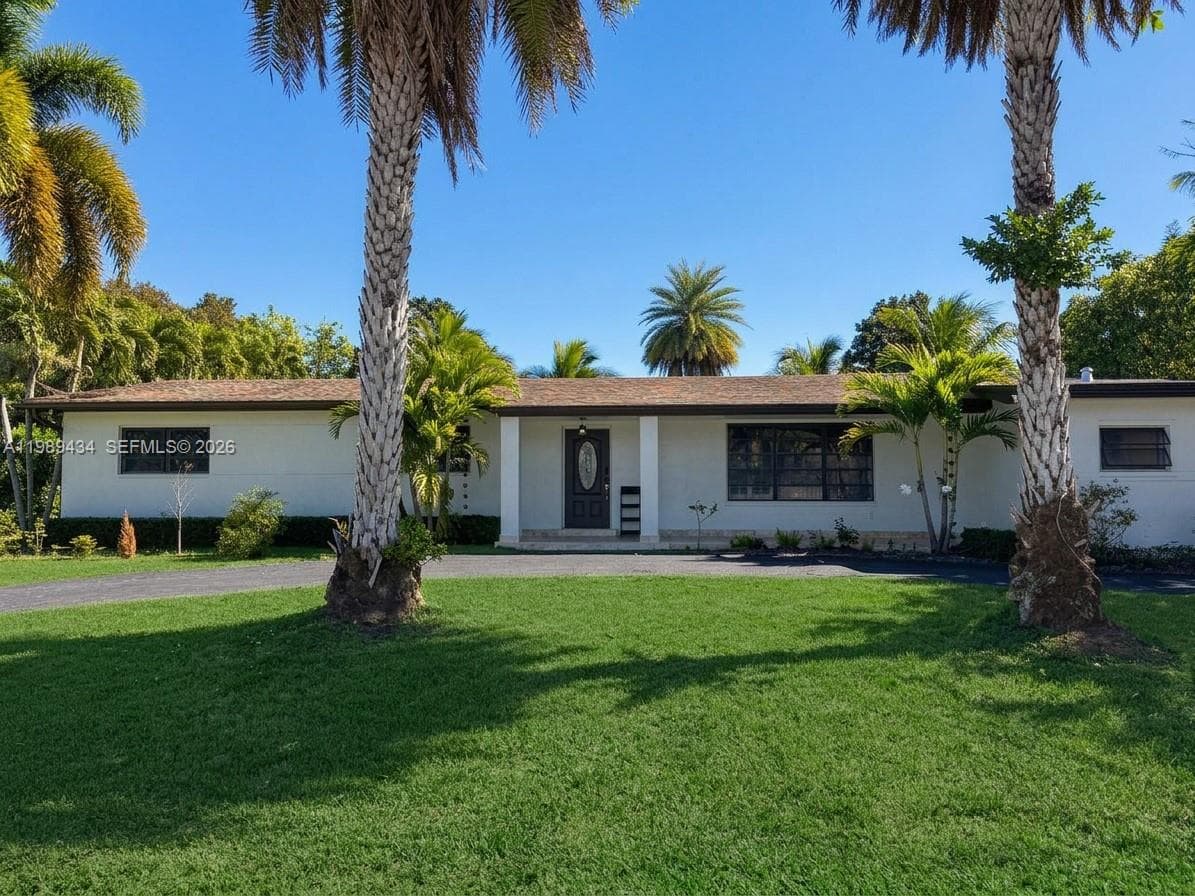 13451 SW 74th Ave, Pinecrest FL 33156 — 1