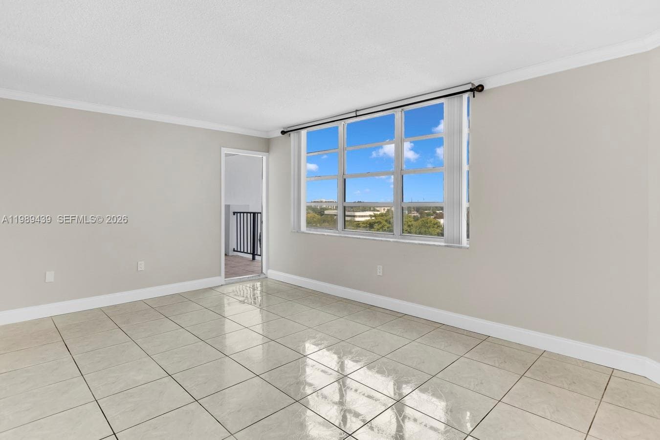2750 NE 183rd St # 806, Aventura FL 33160 — 7