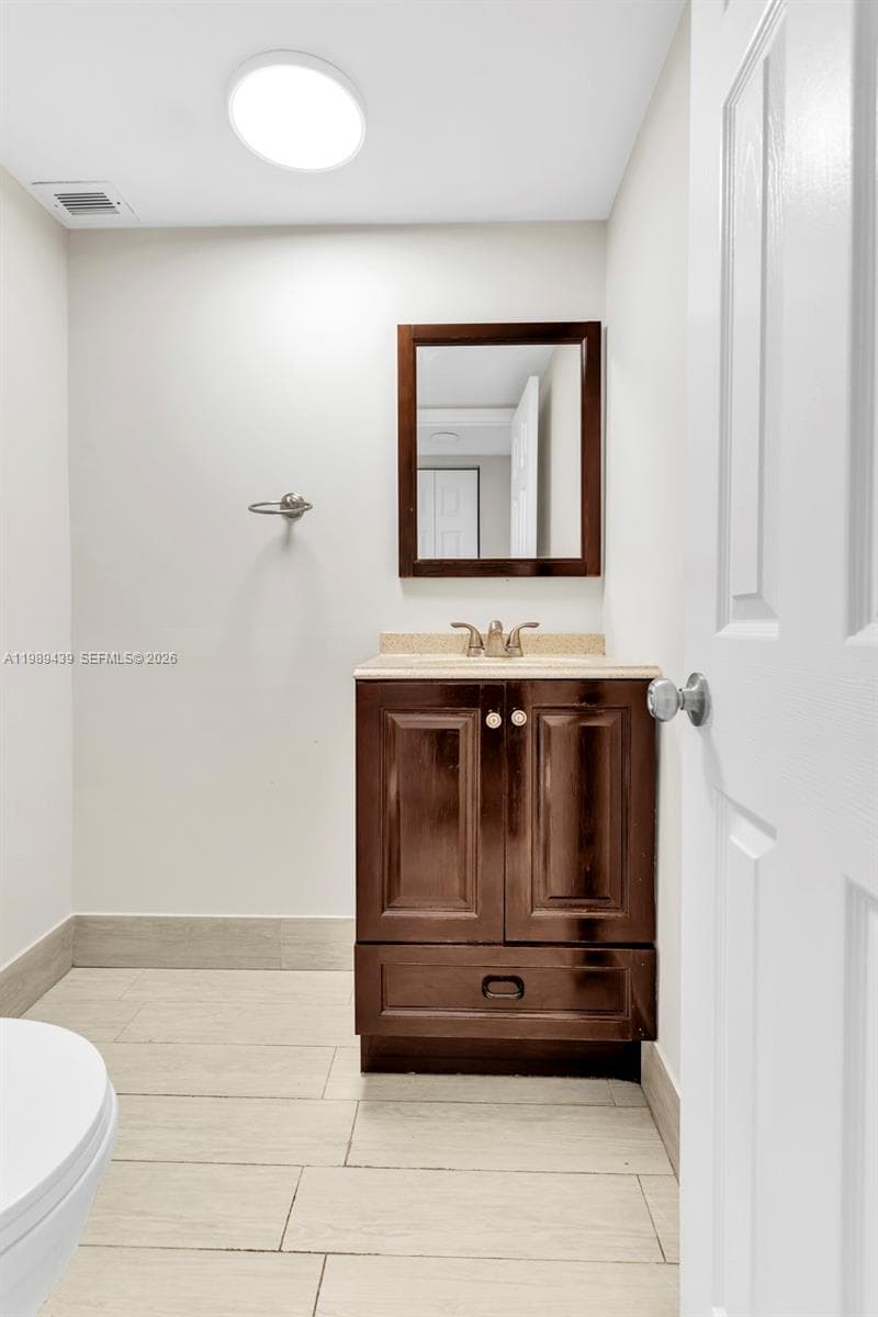 2750 NE 183rd St # 806, Aventura FL 33160 — 14