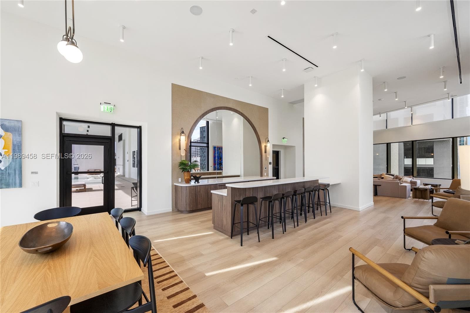 225 N Miami Ave. # 3107, Miami FL 33128 — 23