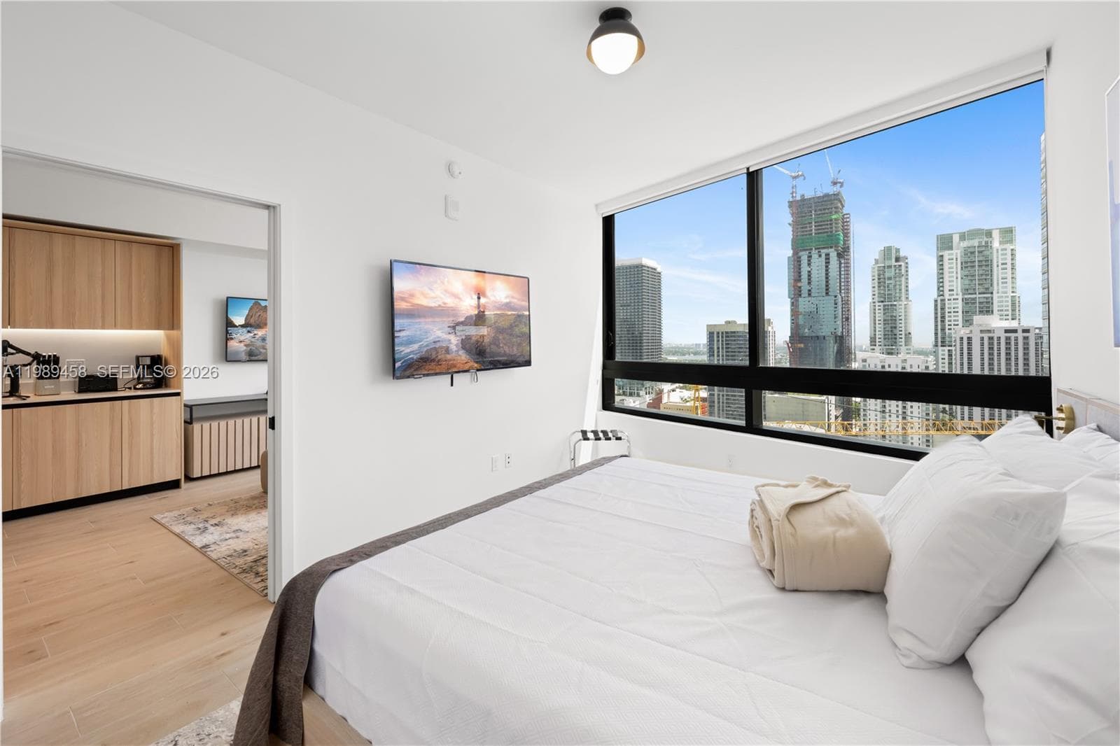 225 N Miami Ave. # 3107, Miami FL 33128 — 7