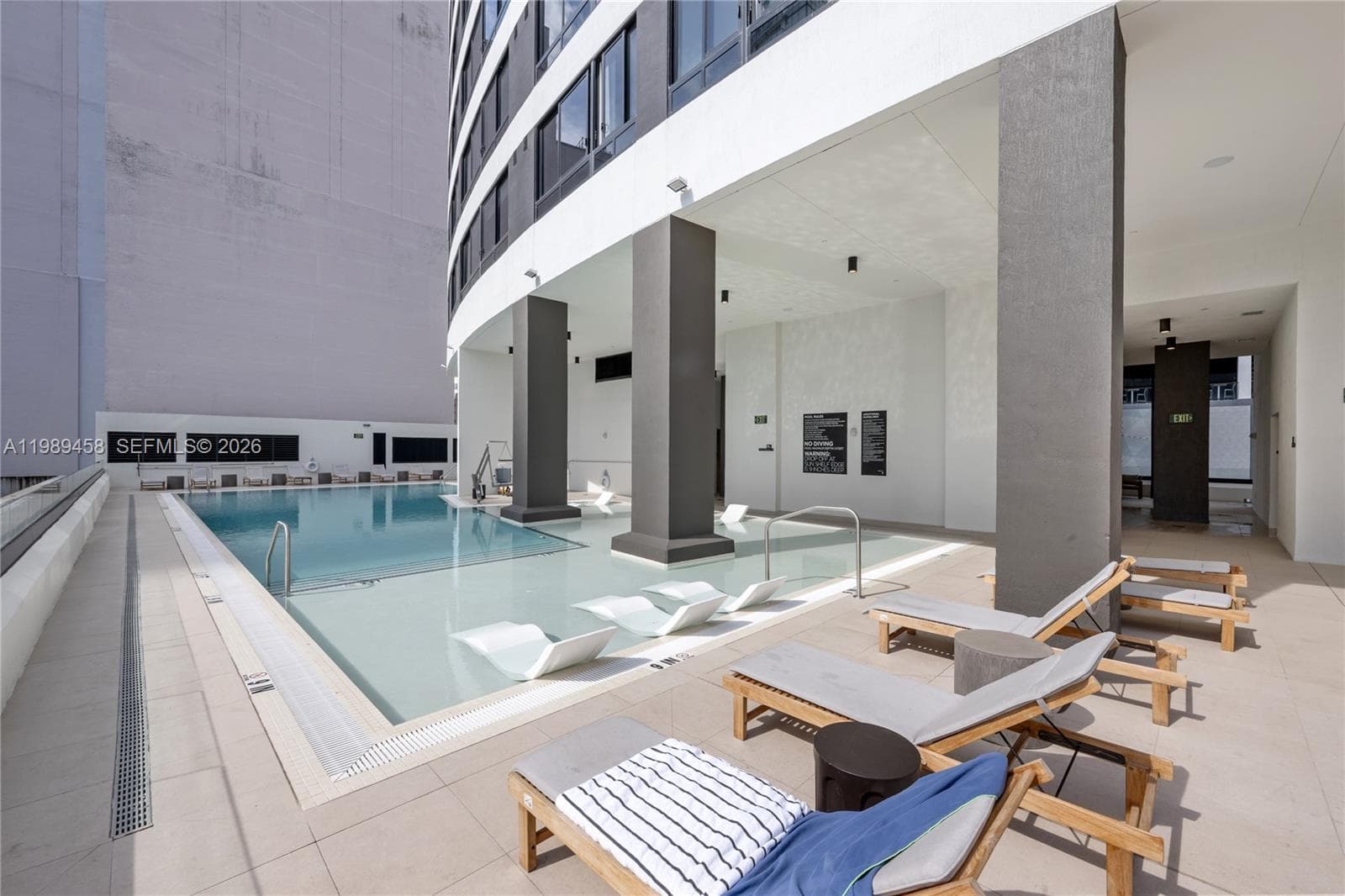 225 N Miami Ave. # 3107, Miami FL 33128 — 28