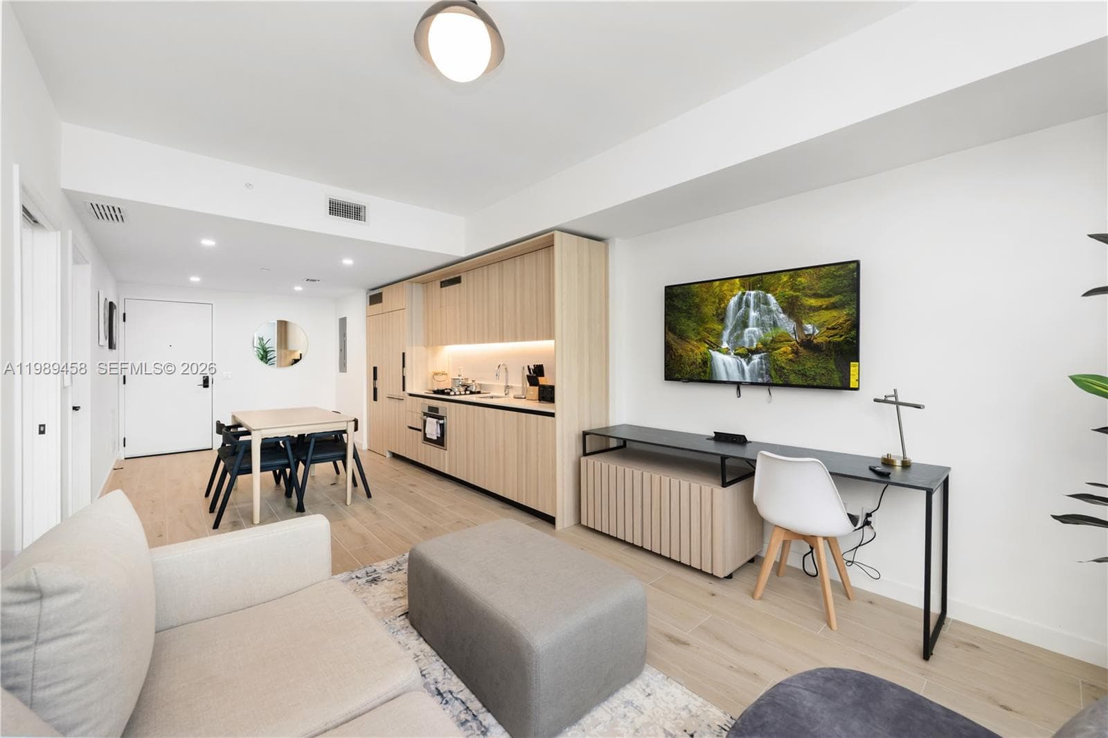 225 N Miami Ave. # 3107, Miami FL 33128 — 5