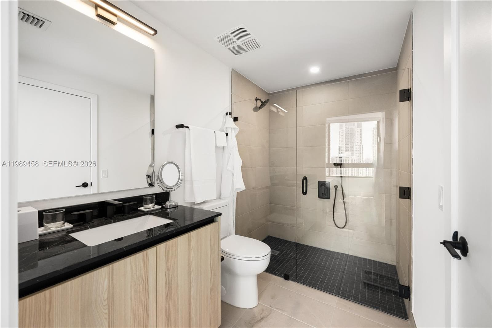 225 N Miami Ave. # 3107, Miami FL 33128 — 10