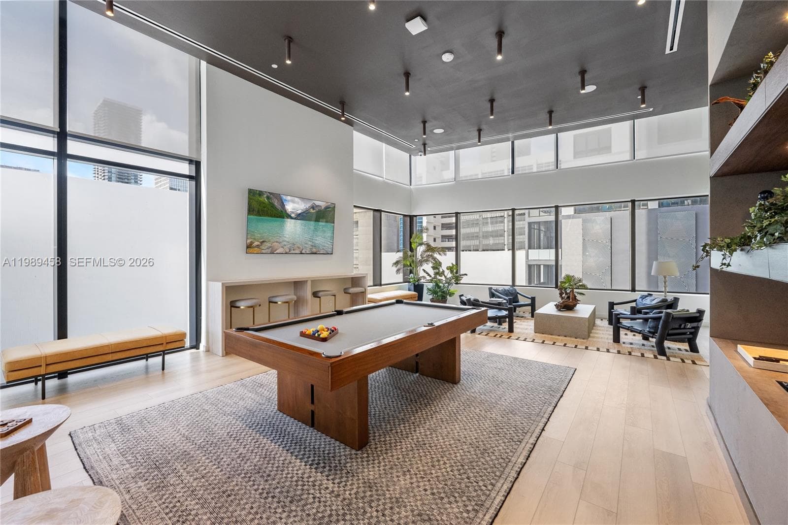 225 N Miami Ave. # 3107, Miami FL 33128 — 37