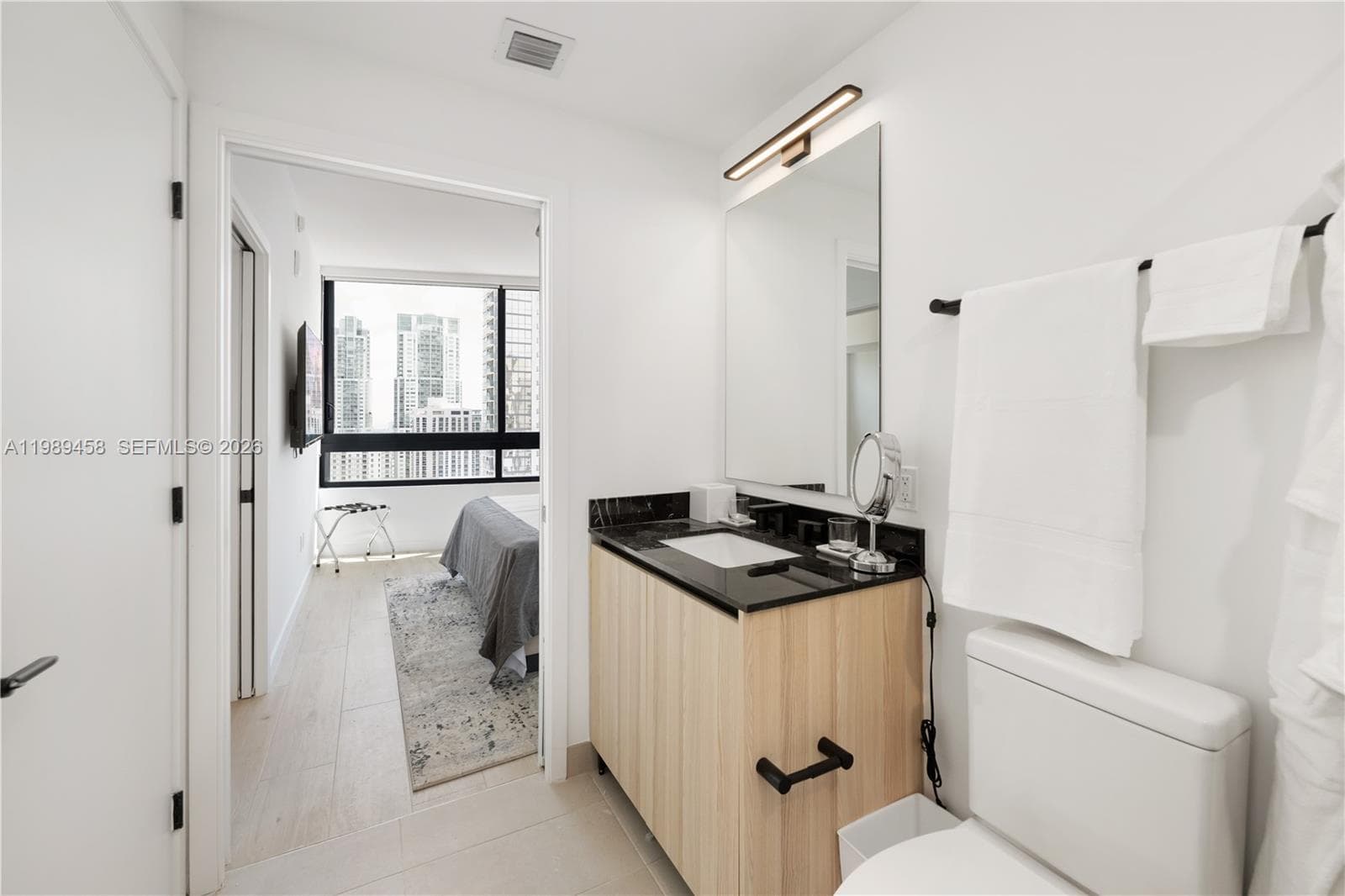 225 N Miami Ave. # 3107, Miami FL 33128 — 11