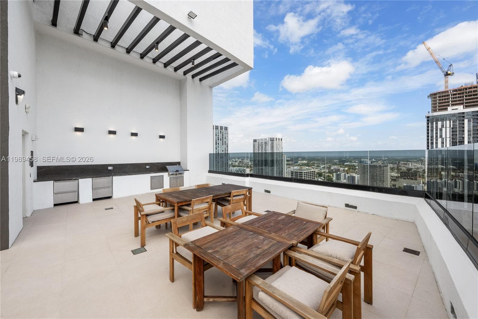 225 N Miami Ave. # 3107, Miami FL 33128 — 25