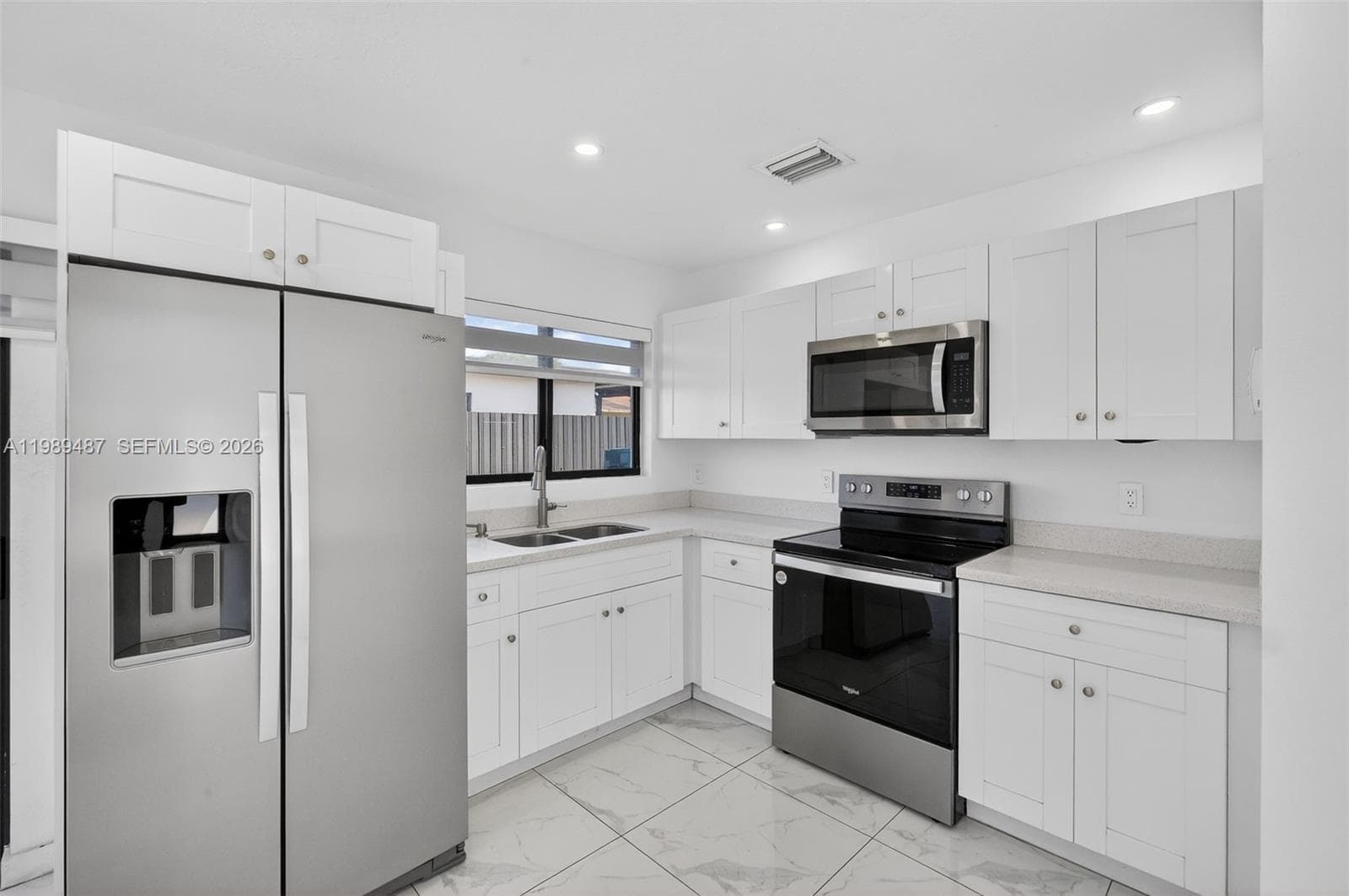 2490 NW 44th St # 2490, Miami FL 33142 — 12