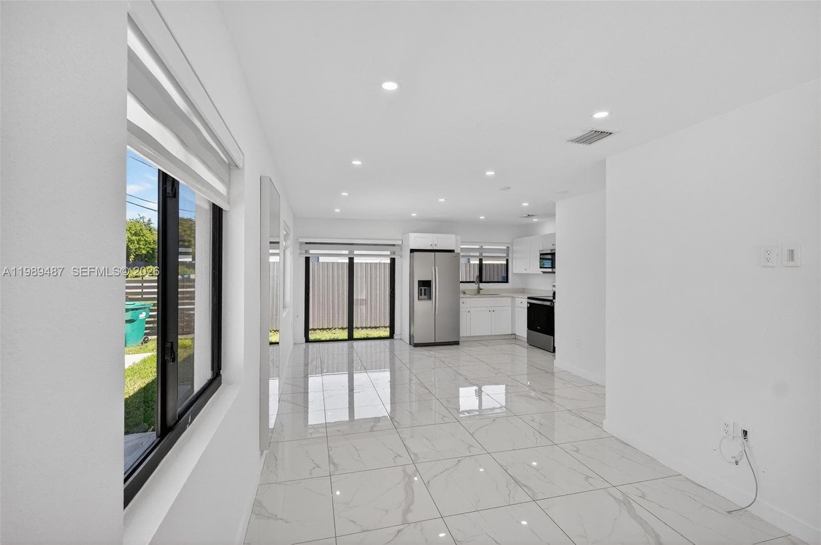 2490 NW 44th St # 2490, Miami FL 33142 — 9