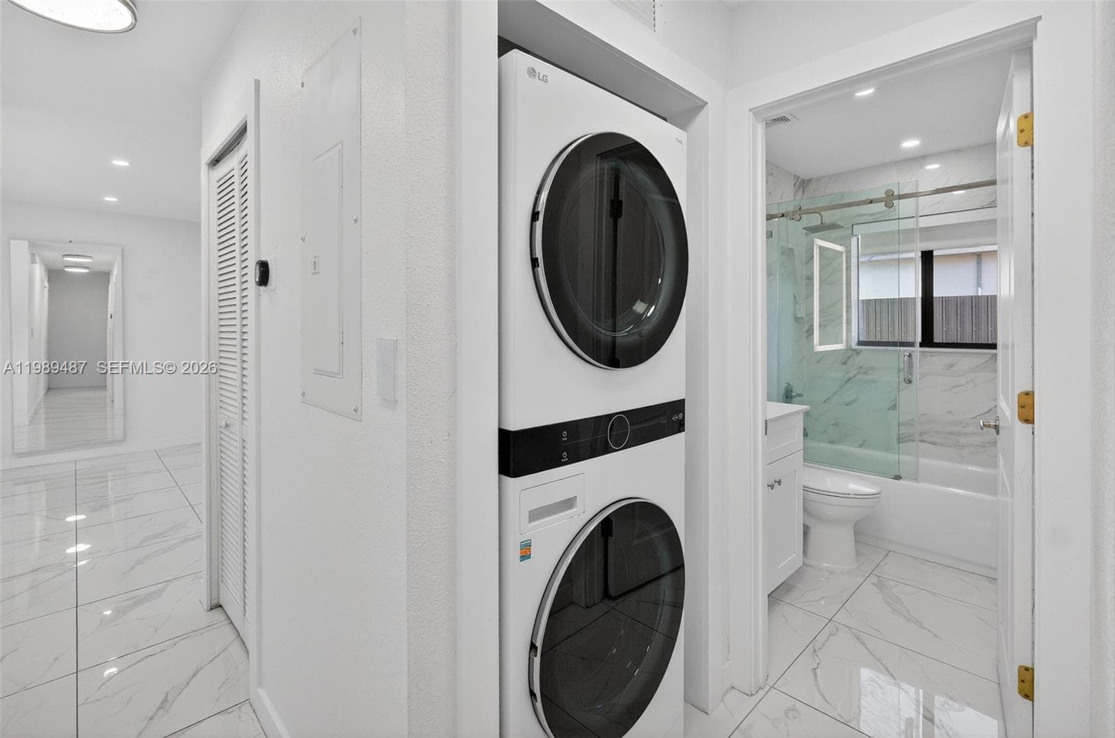 2490 NW 44th St # 2490, Miami FL 33142 — 15