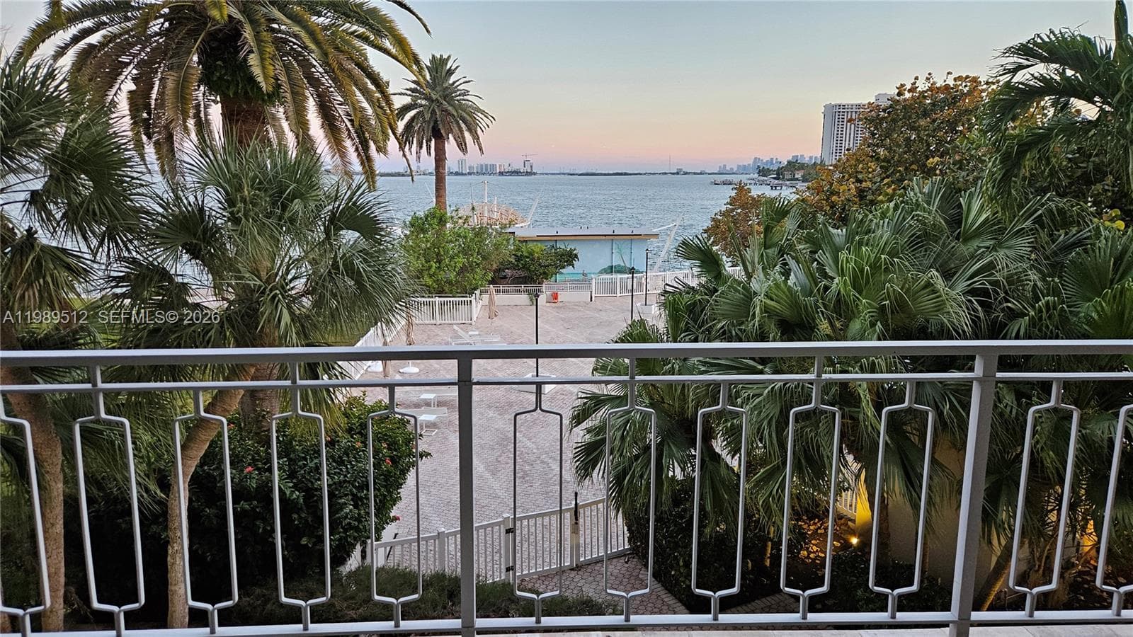 11111 Biscayne Blvd # 3F, Miami FL 33181 — 16