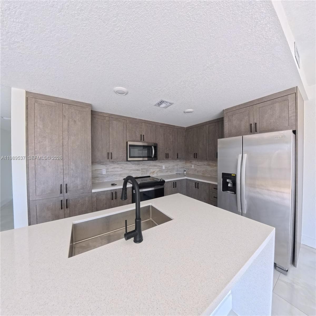 1374 NW 1st St, Florida City FL 33034 — 9