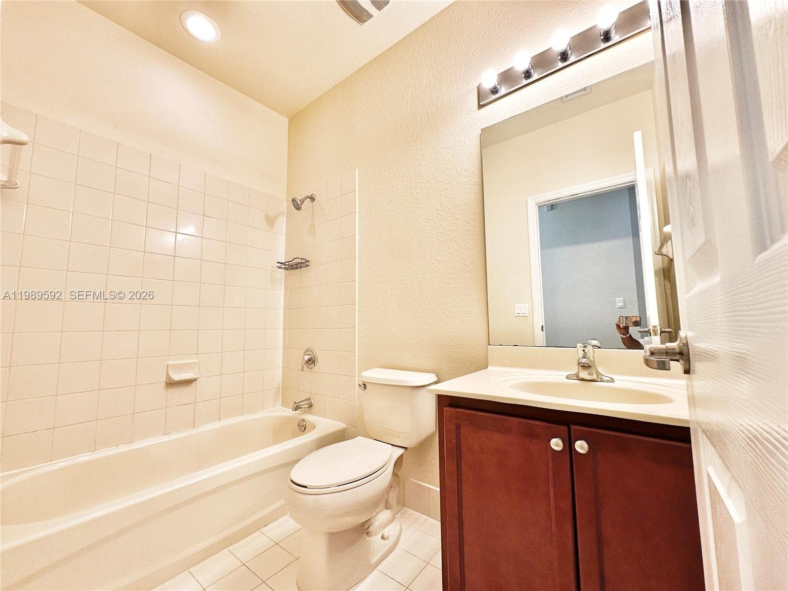 11403 NW 89th St # 219, Doral FL 33178 — 39