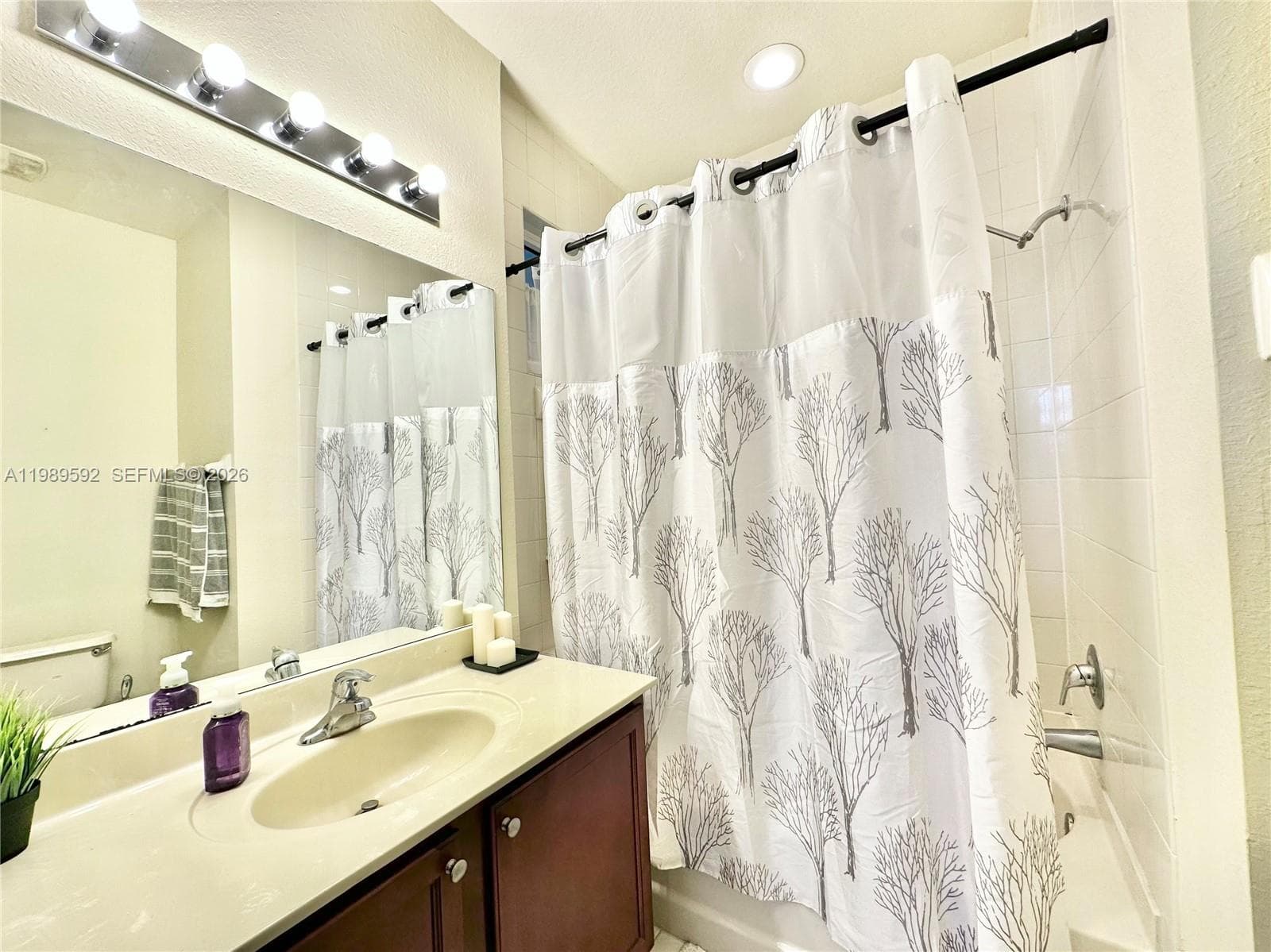 11403 NW 89th St # 219, Doral FL 33178 — 25