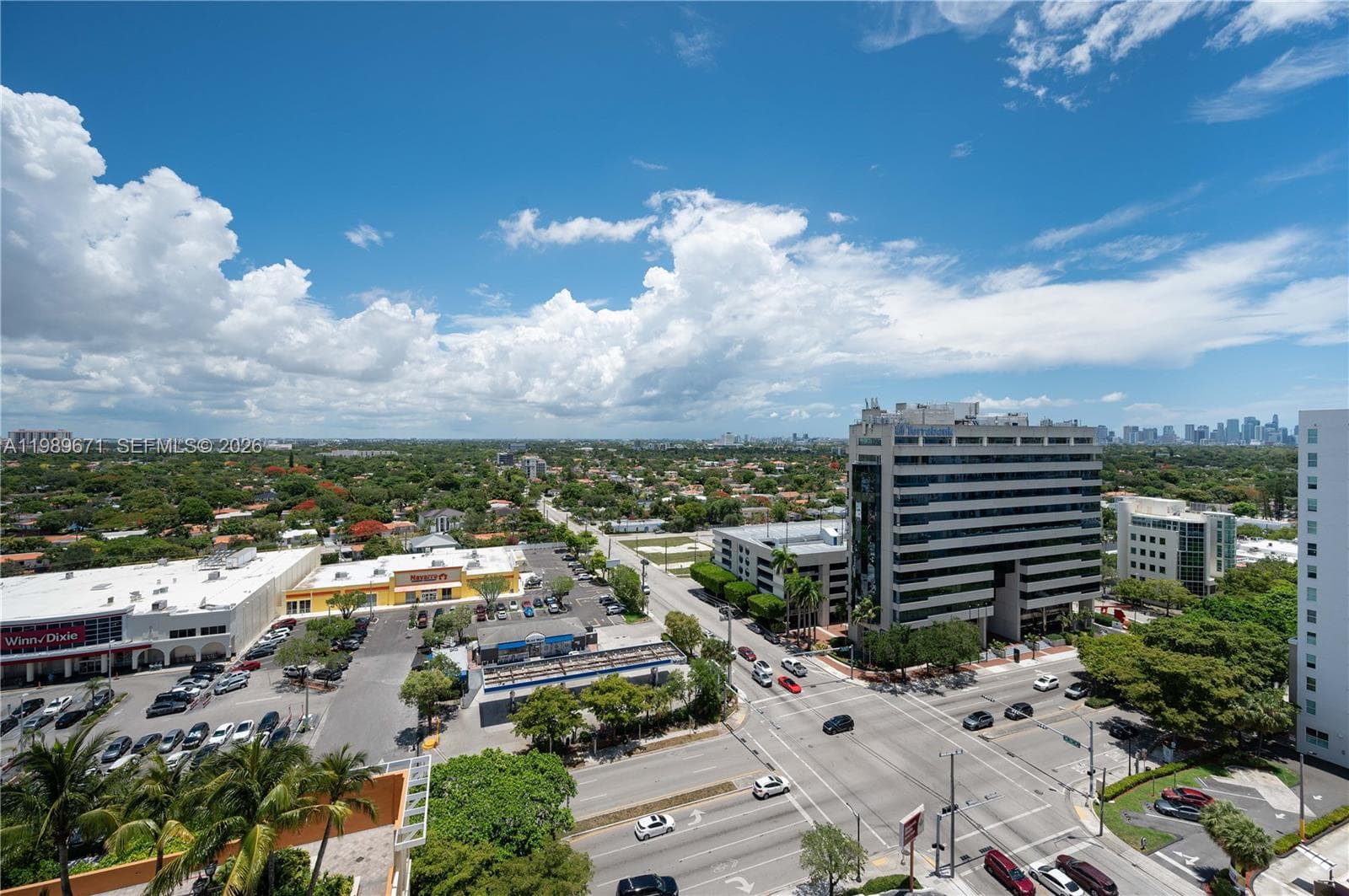 3232 SW Coral Way # 1504, Miami FL 33145 — 27