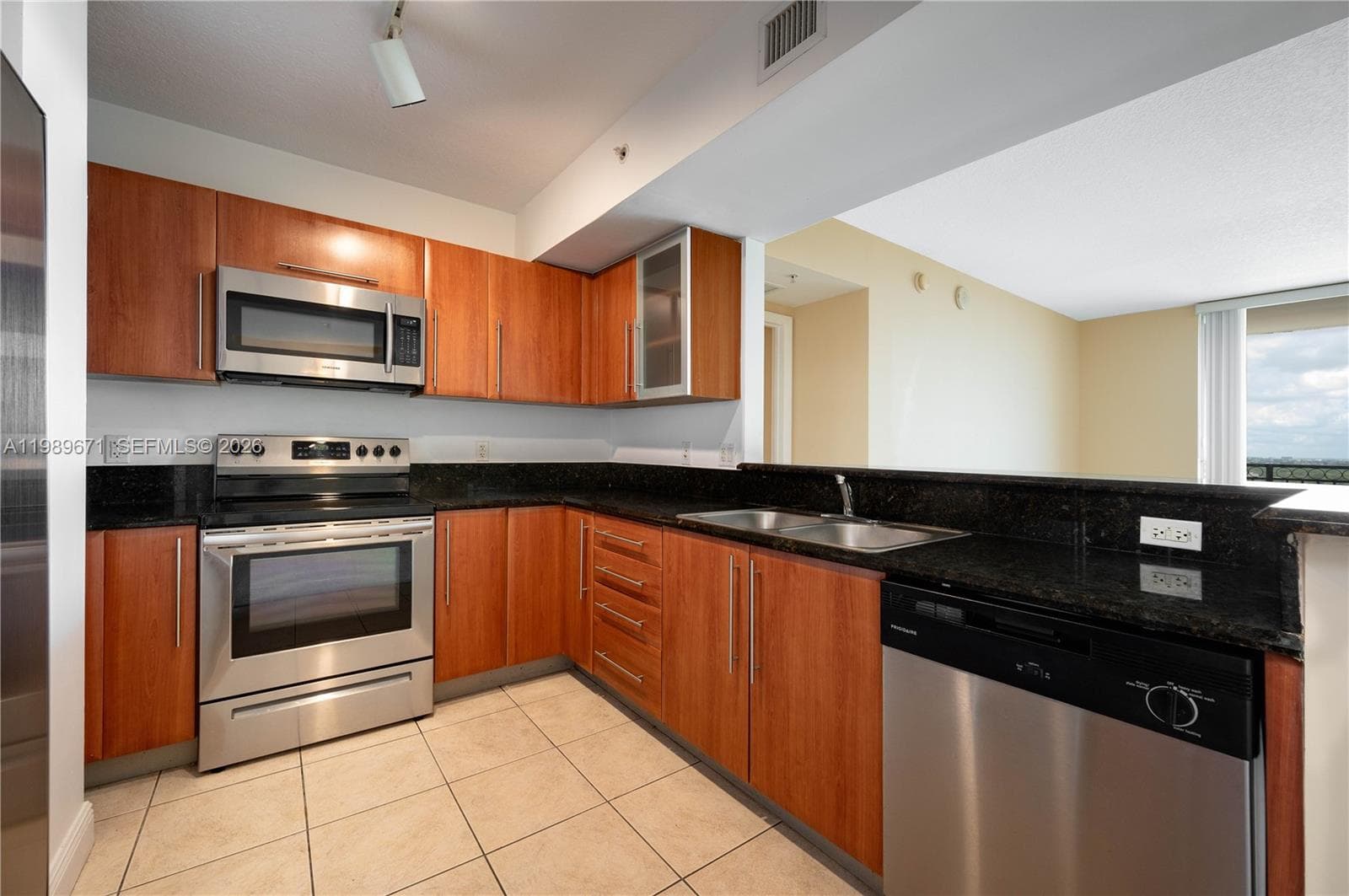 3232 SW Coral Way # 1504, Miami FL 33145 — 7