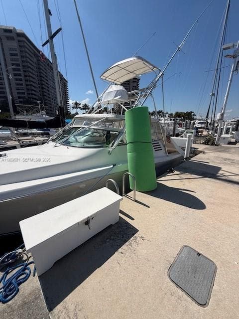 4 Grove Isle Drive Slip D-10, Miami FL 33133 — 7