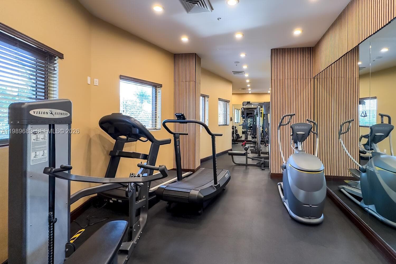 16275 COLLINS AV # 2303, Sunny Isles Beach FL 33160 — 40