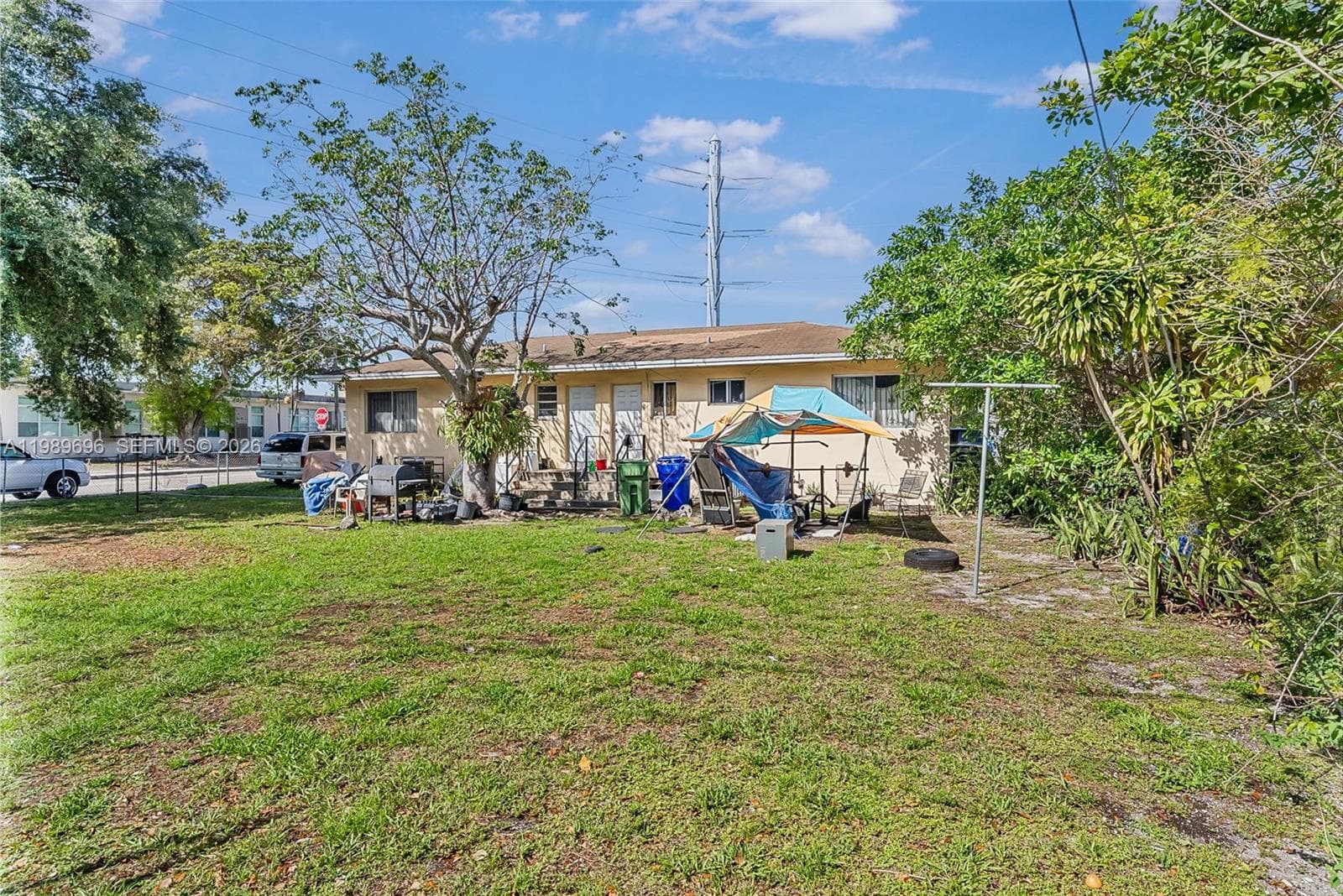 6701 NW 5th Ave, Miami FL 33150 — 33