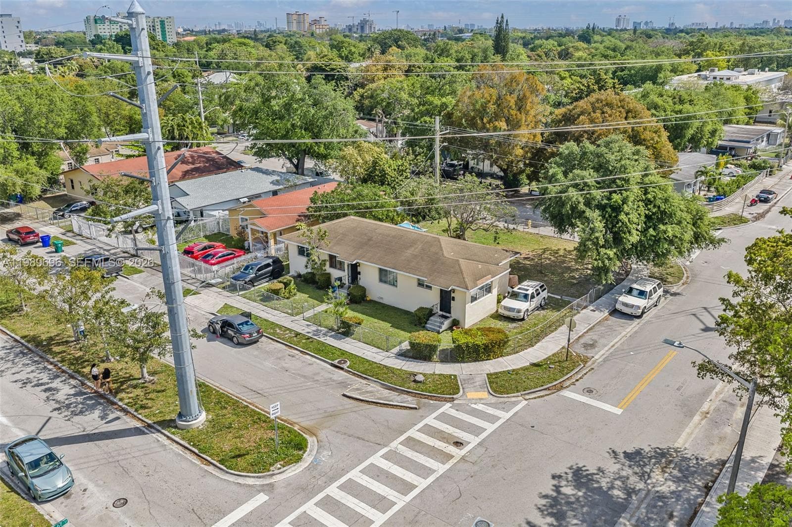 6701 NW 5th Ave, Miami FL 33150 — 41