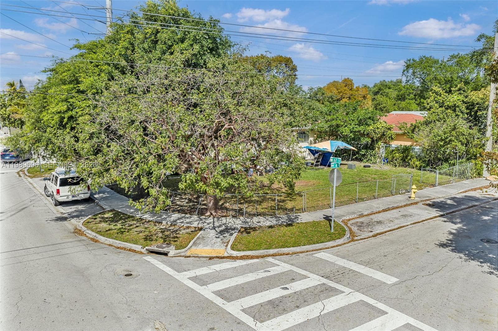 6701 NW 5th Ave, Miami FL 33150 — 37