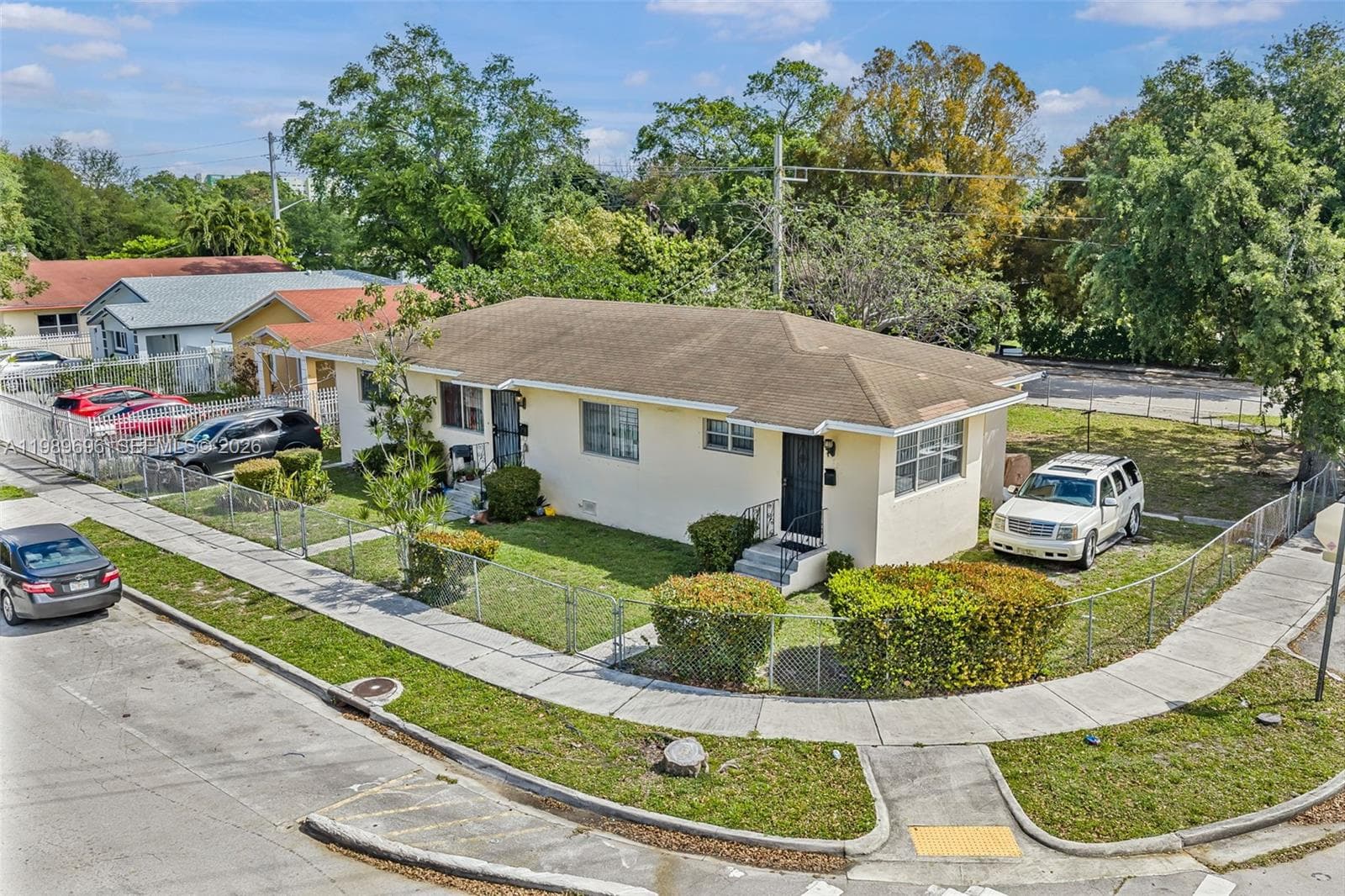 6701 NW 5th Ave, Miami FL 33150 — 39