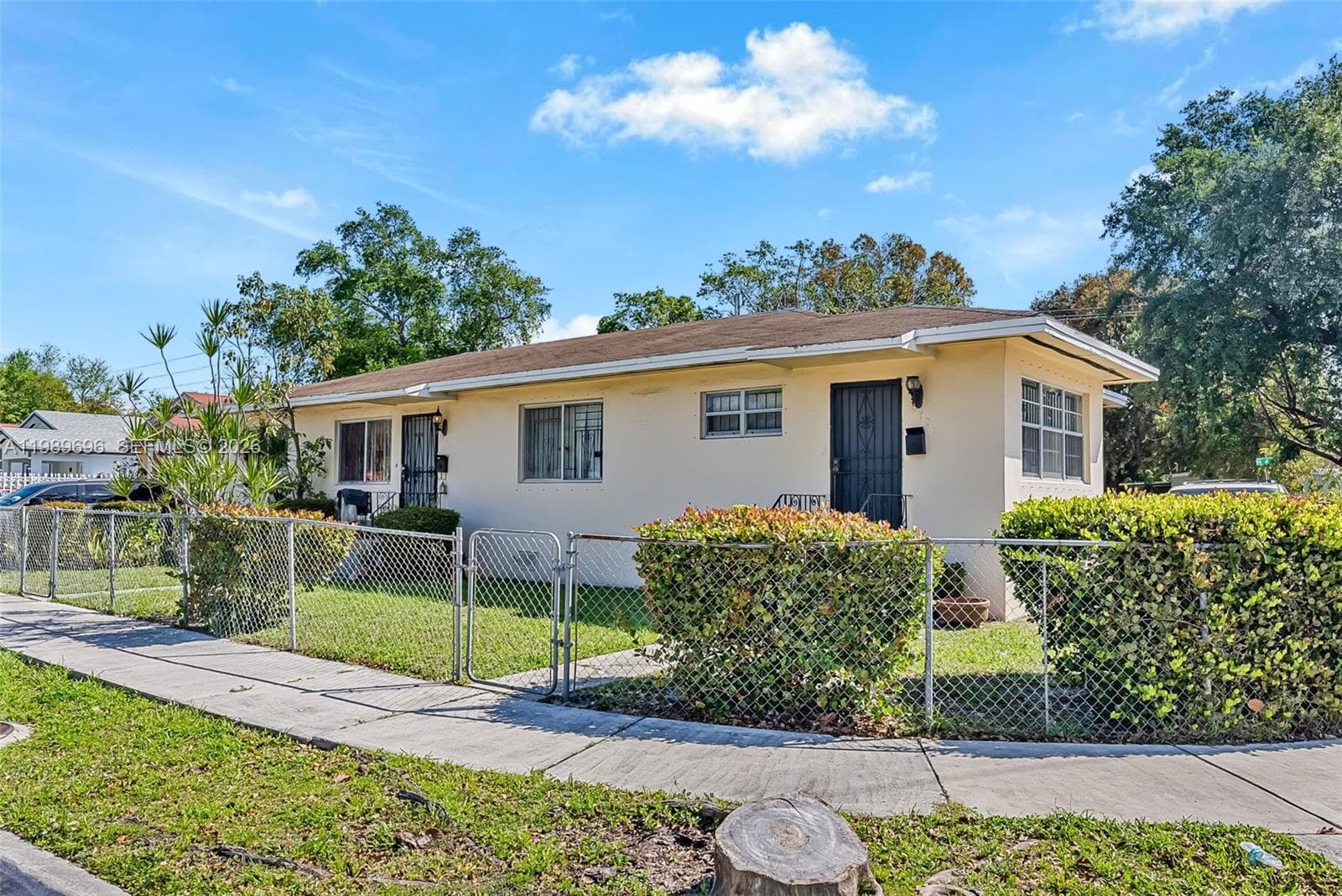 6701 NW 5th Ave, Miami FL 33150 — 4