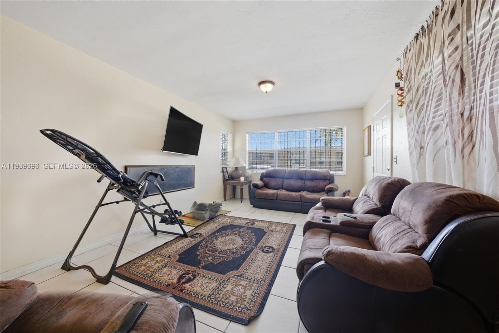6701 NW 5th Ave, Miami FL 33150 — 21