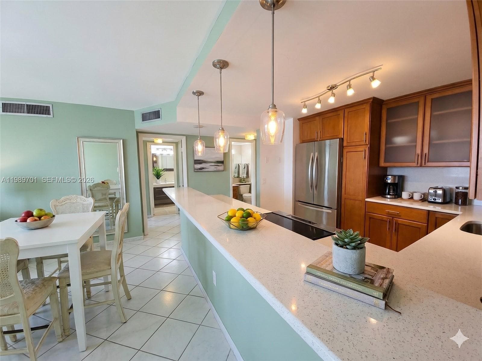 2851 NE 183rd St # 905E, Aventura FL 33160 — 2