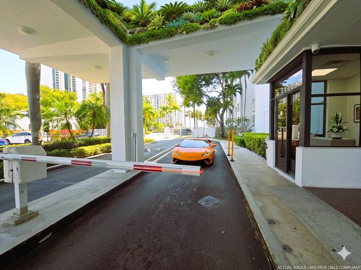 2851 NE 183rd St # 905E, Aventura FL 33160 — 11