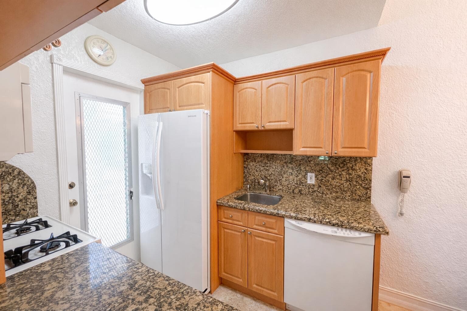655 Meridian Avenue # 24, Miami Beach FL 33139 — 4
