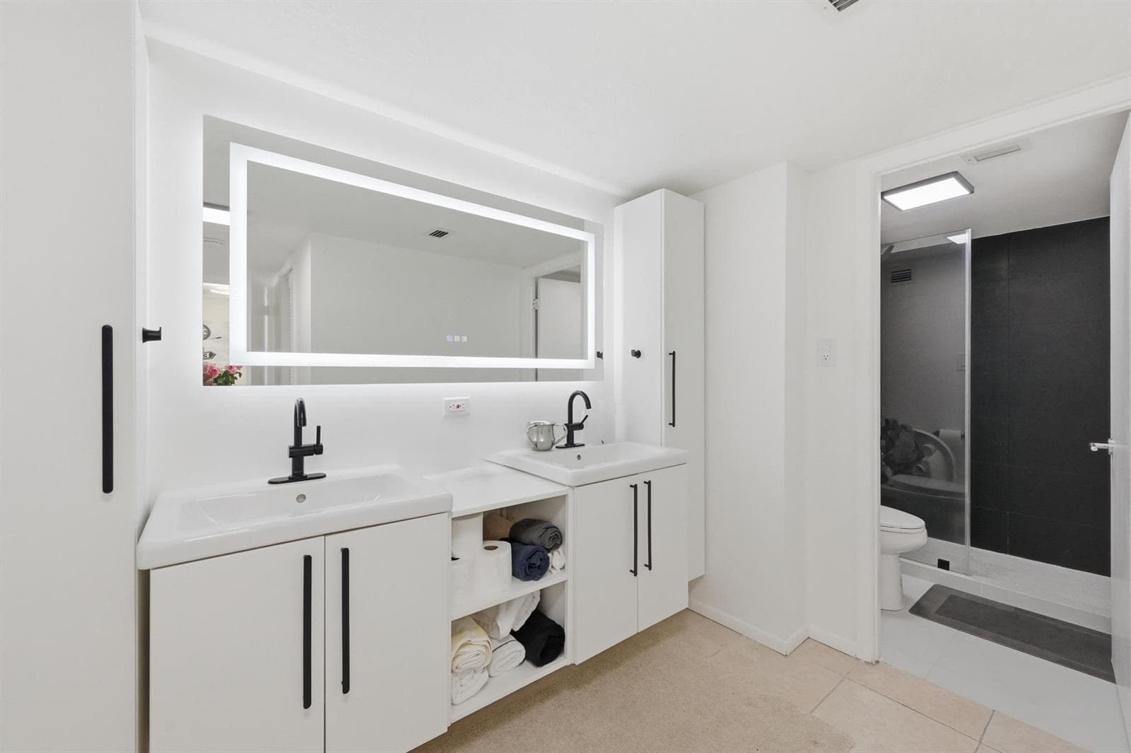 18011 Biscayne Boulevard # 1502, Aventura FL 33160 — 16