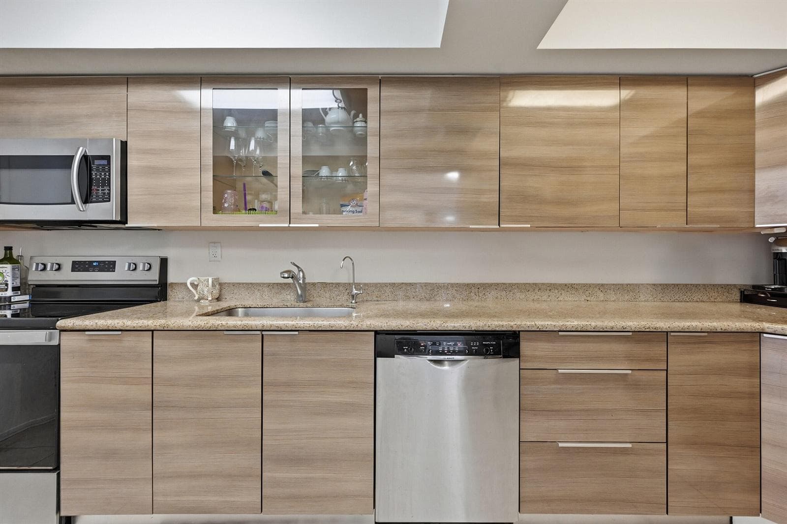 18011 Biscayne Boulevard # 1502, Aventura FL 33160 — 3