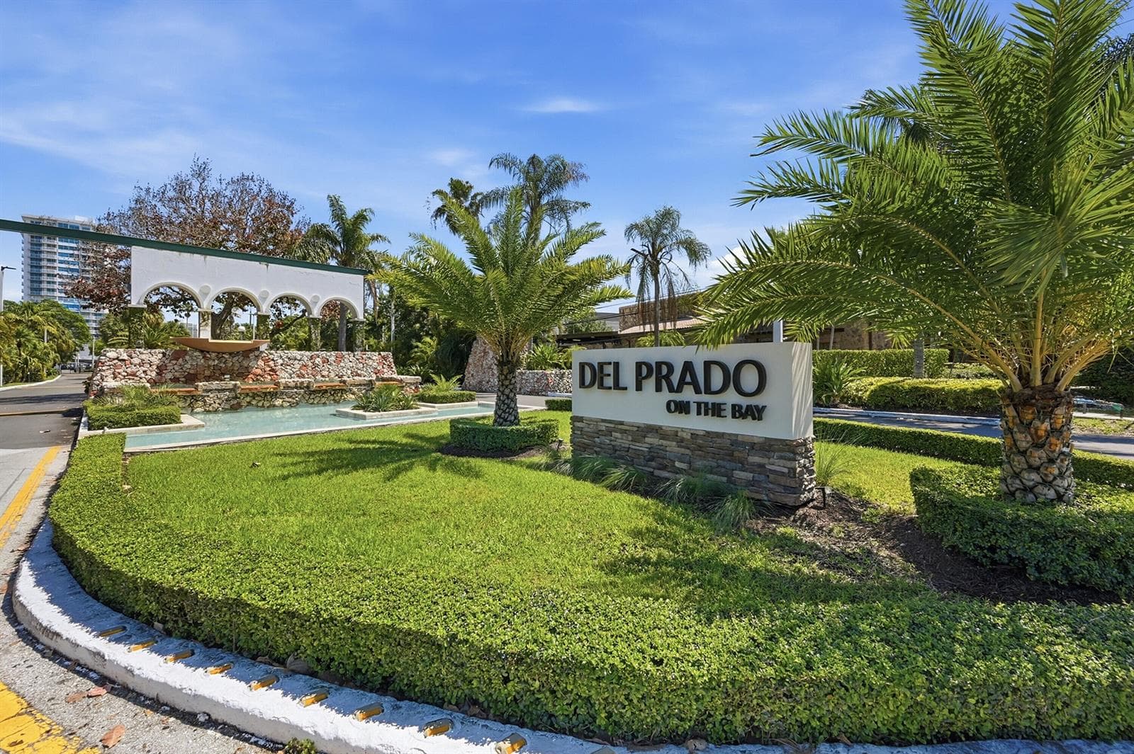 18011 Biscayne Boulevard # 1502, Aventura FL 33160 — 36