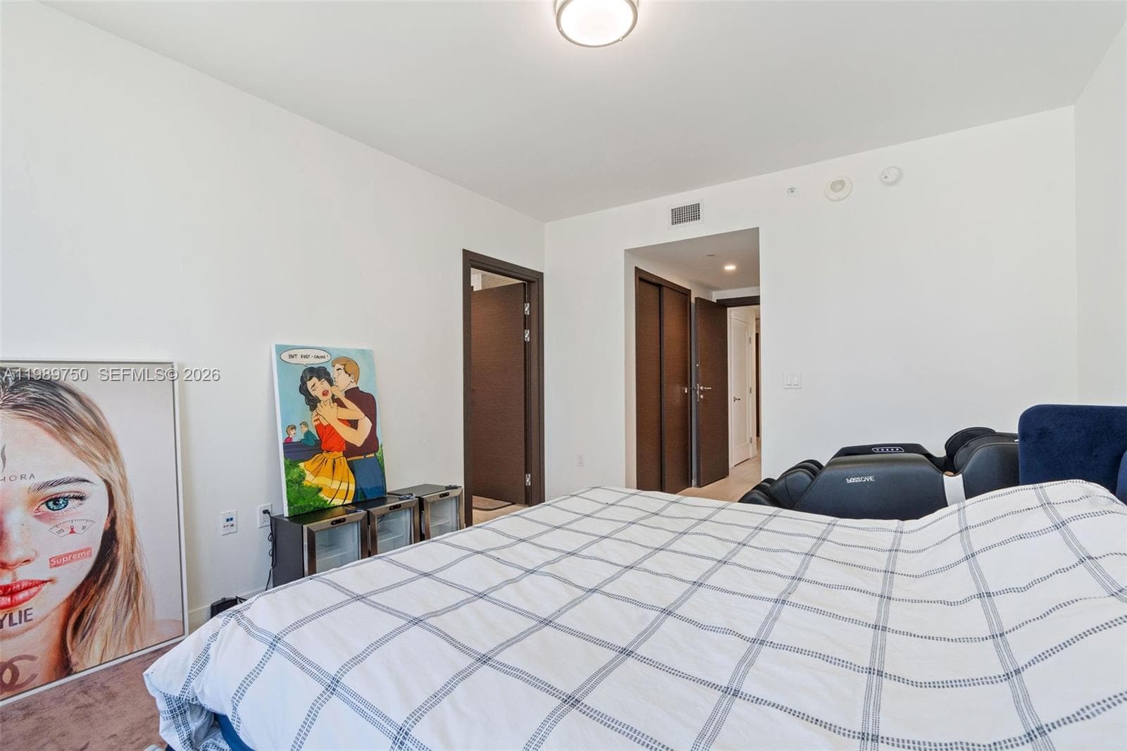 1000 Brickell Plz # 2812, Miami FL 33131 — 16