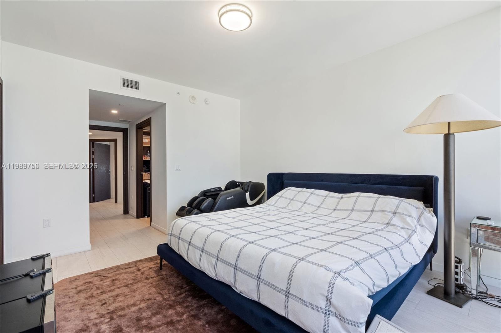 1000 Brickell Plz # 2812, Miami FL 33131 — 15
