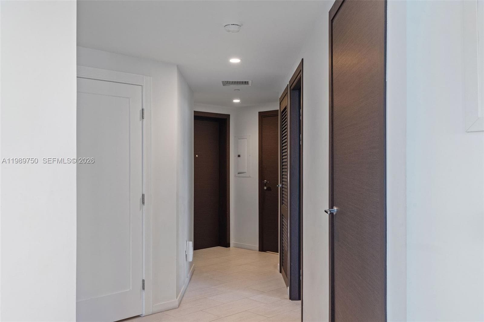 1000 Brickell Plz # 2812, Miami FL 33131 — 31