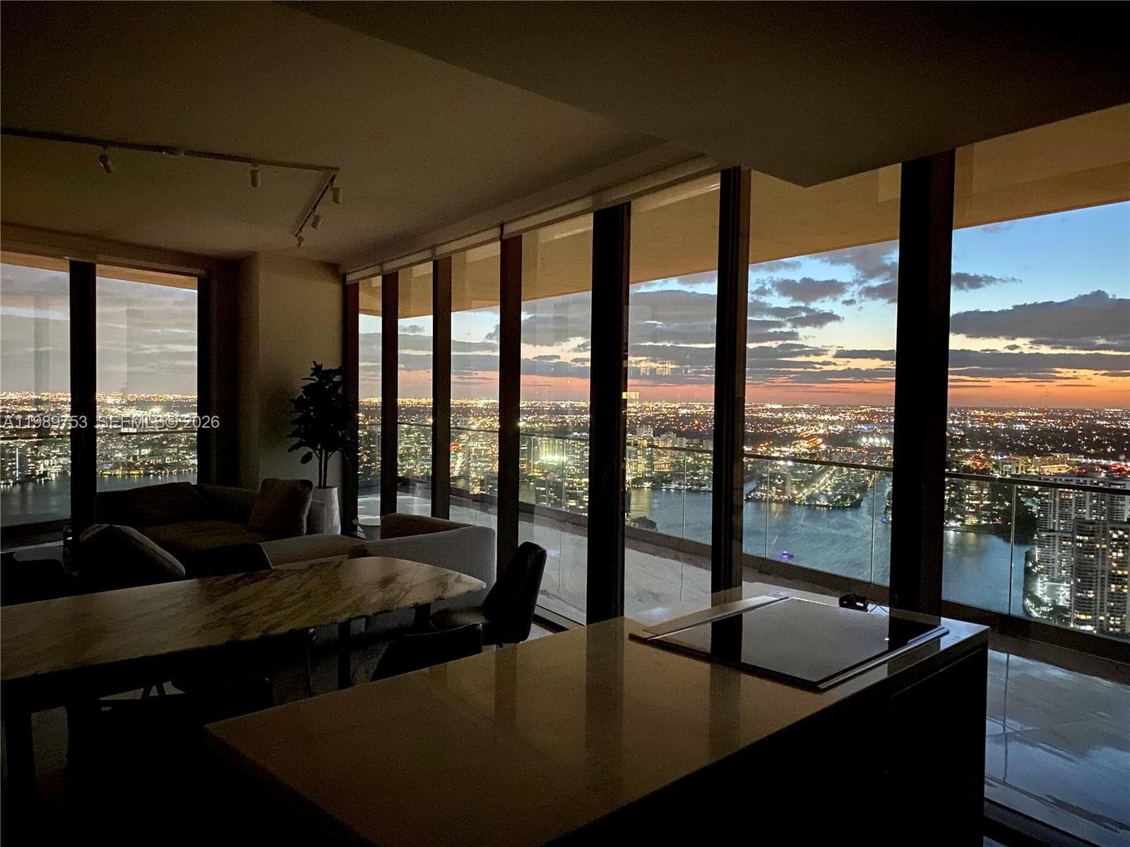 18975 Collins Ave # 5105, Sunny Isles Beach FL 33160 — 27