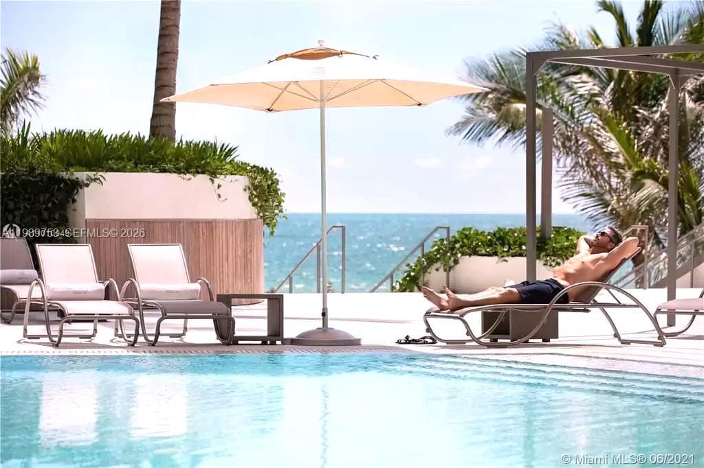 18975 Collins Ave # 5105, Sunny Isles Beach FL 33160 — 46