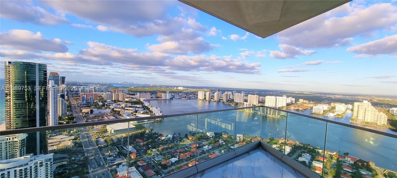 18975 Collins Ave # 5105, Sunny Isles Beach FL 33160 — 17