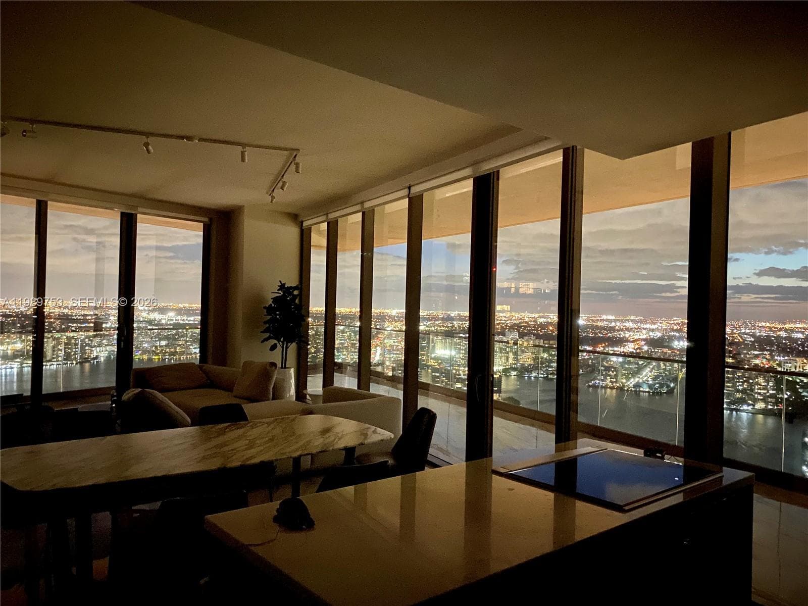 18975 Collins Ave # 5105, Sunny Isles Beach FL 33160 — 28
