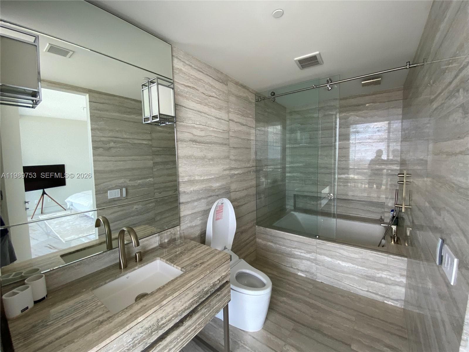 18975 Collins Ave # 5105, Sunny Isles Beach FL 33160 — 11