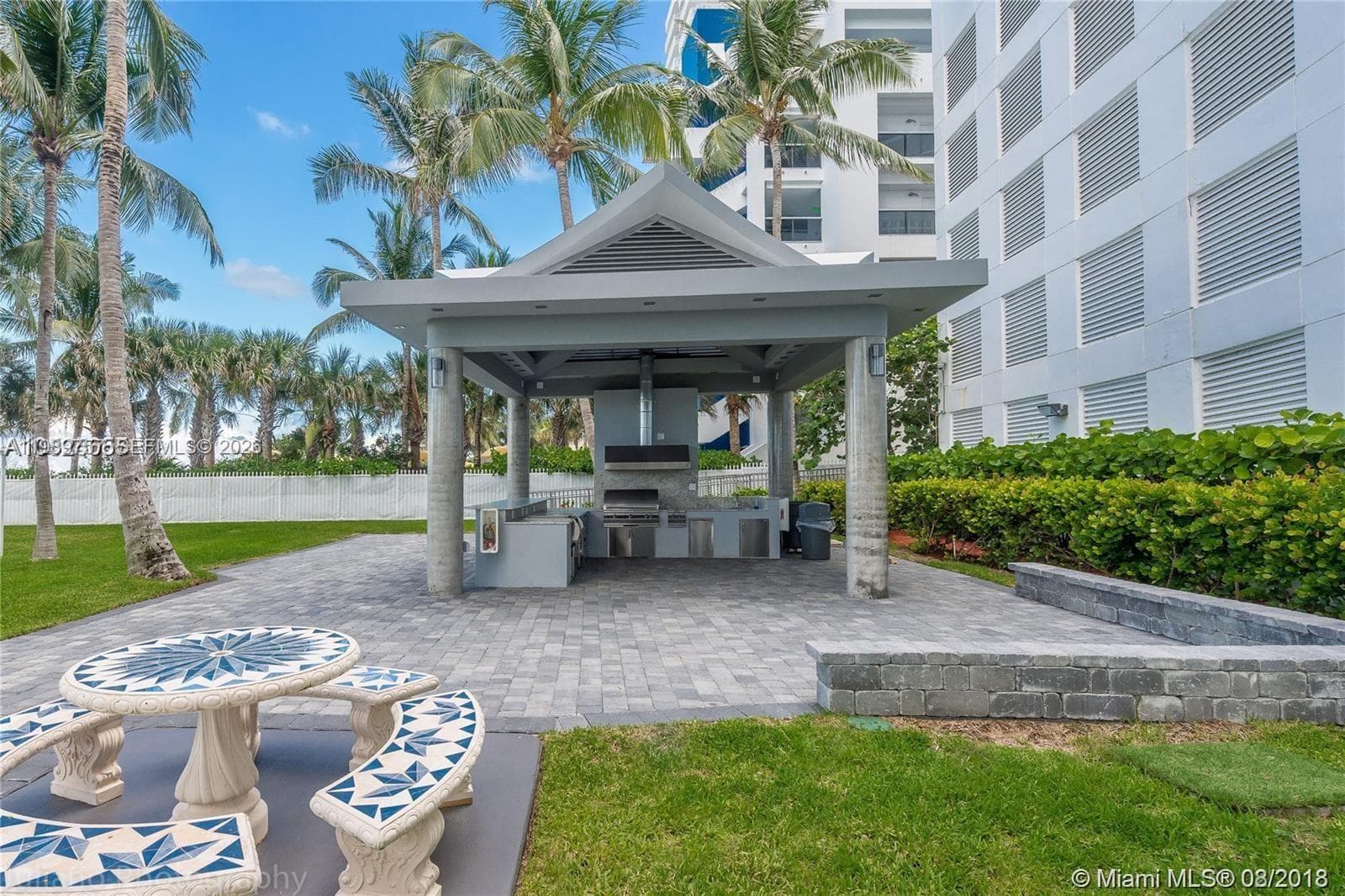 6301 Collins Ave, Miami Beach FL 33141 — 52