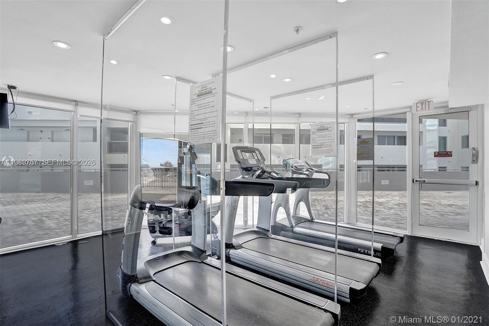 6301 Collins Ave, Miami Beach FL 33141 — 37