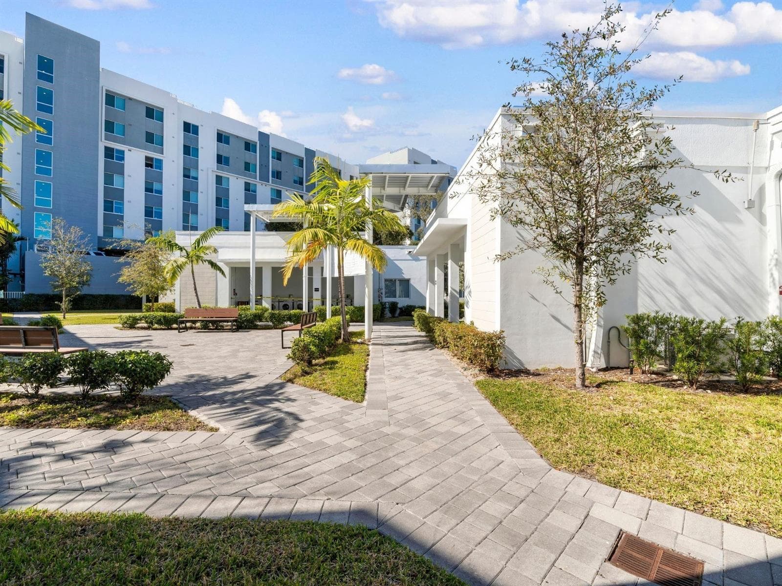 2130 NW 37th Street, Miami FL 33142 — 17