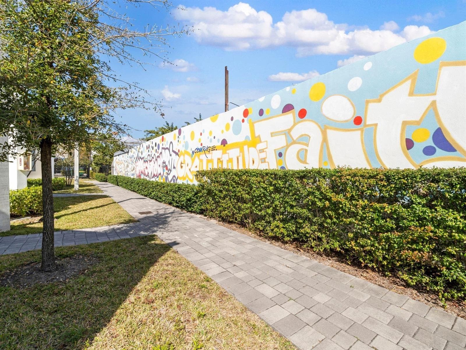 2130 NW 37th Street, Miami FL 33142 — 15