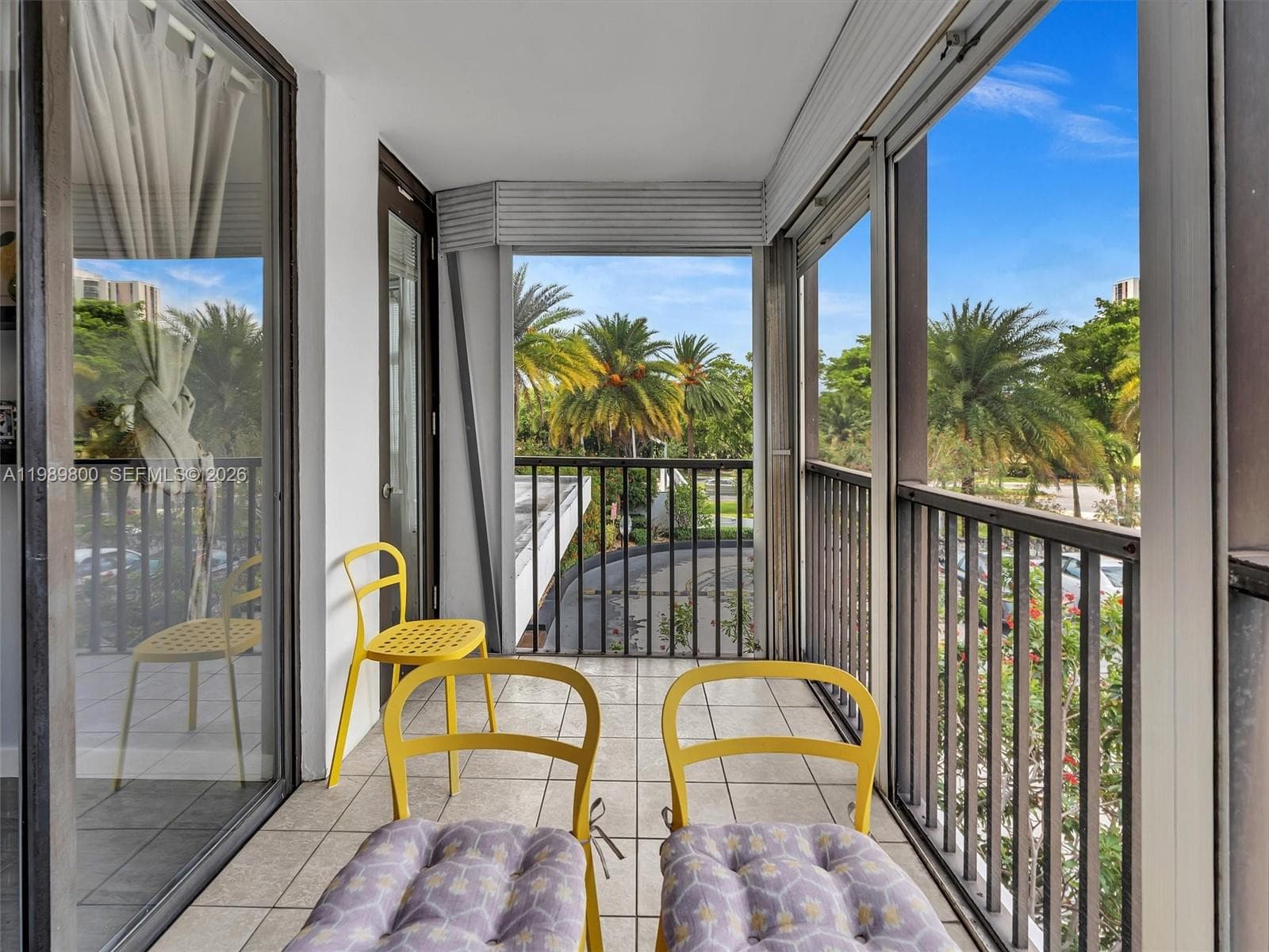 3375 N Country Club Dr # 208, Aventura FL 33180 — 32