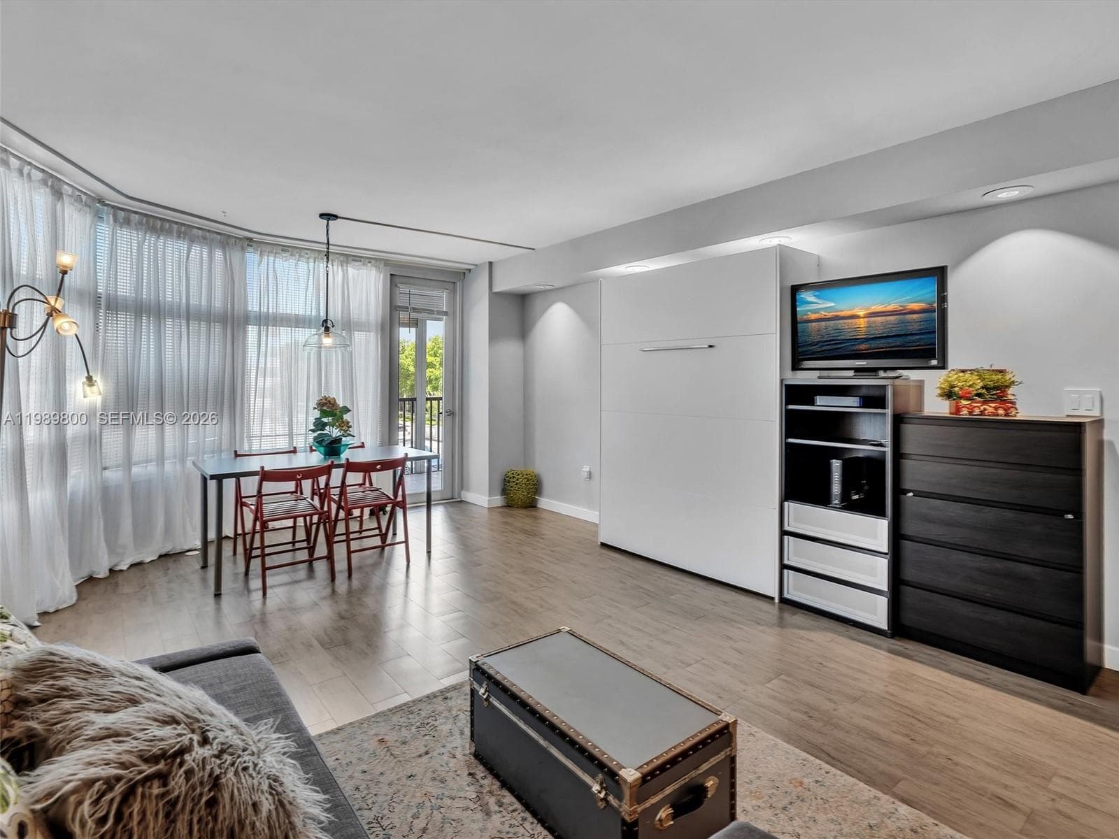3375 N Country Club Dr # 208, Aventura FL 33180 — 1