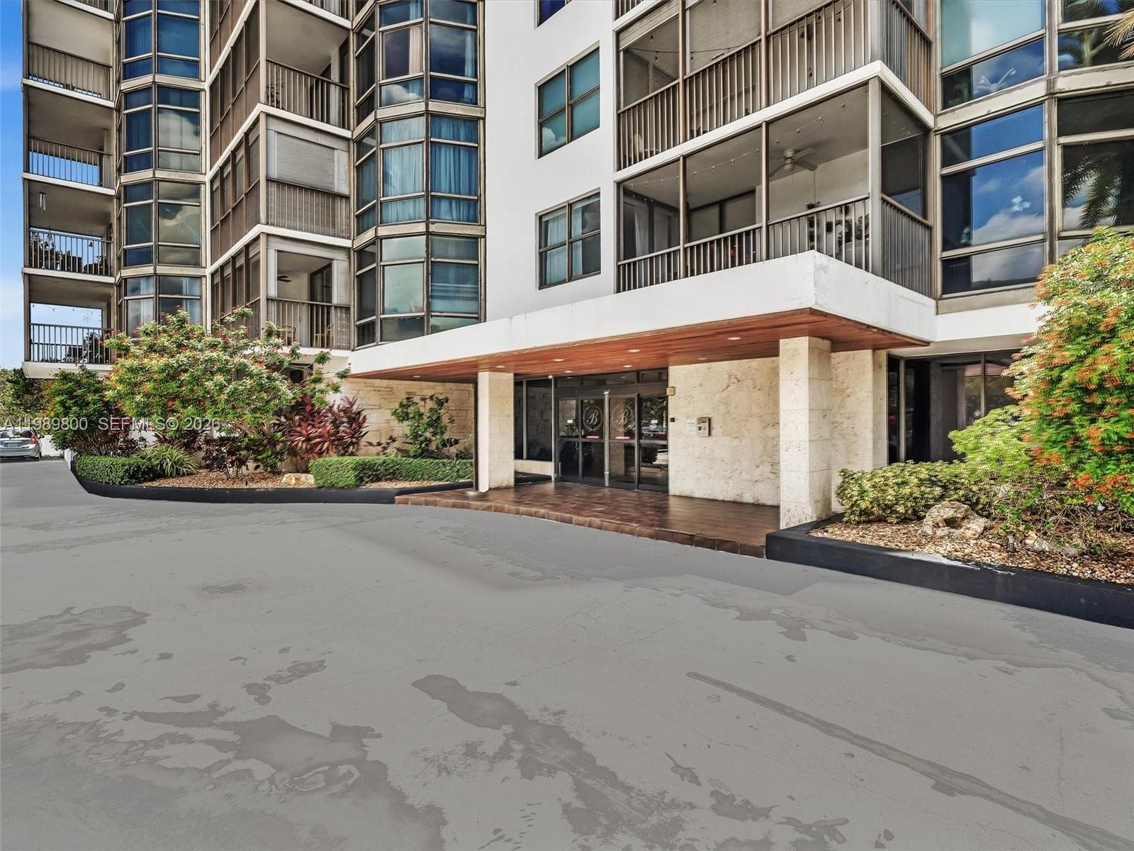 3375 N Country Club Dr # 208, Aventura FL 33180 — 44